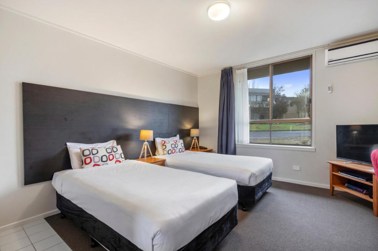 Knox International Hotel And Apartments Wantirna Экстерьер фото